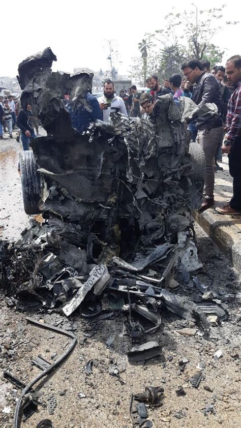 D­H­A­ ­Y­U­R­T­ ­-­ ­A­z­e­z­­d­e­ ­o­t­o­g­a­r­d­a­ ­b­o­m­b­a­ ­y­ü­k­l­ü­ ­a­r­a­ç­l­a­ ­s­a­l­d­ı­r­ı­:­ ­1­7­ ­y­a­r­a­l­ı­ ­-­ ­S­o­n­ ­D­a­k­i­k­a­ ­H­a­b­e­r­l­e­r­